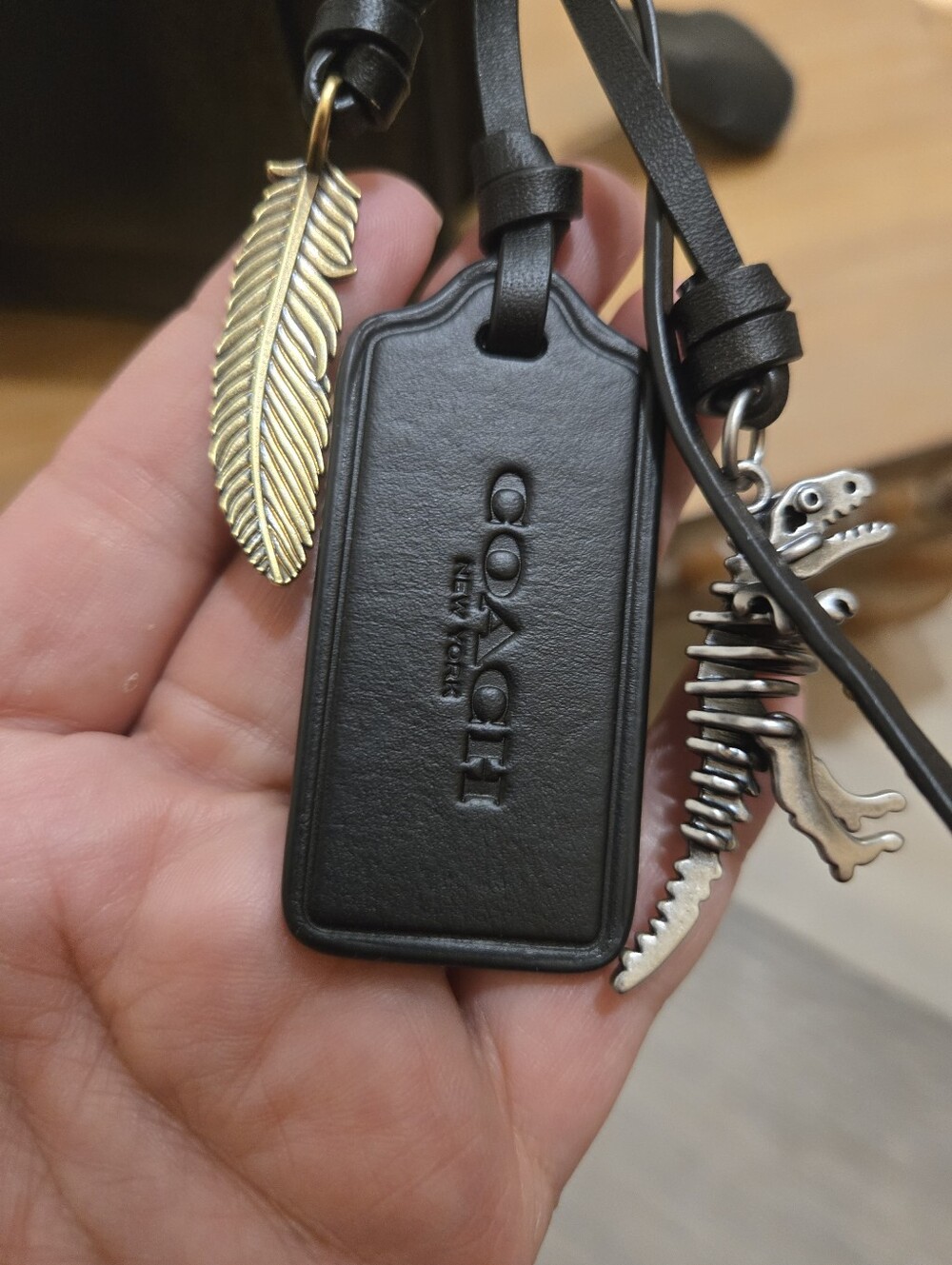 Coach Glovetanned Tabby 26 In Loved Leather Colorway - Picture 11 of 13